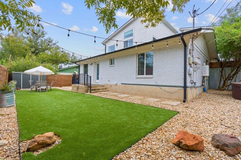 Tiny photo for 2008 Meadowridge DR #B, Austin, TX 78704 (MLS # 2715129)