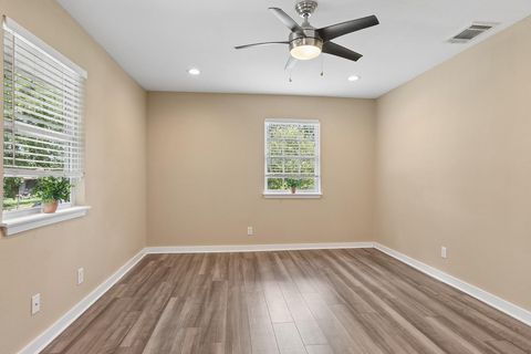 Tiny photo for 4906 Eastdale DR E, Austin, TX 78723 (MLS # 6336975)