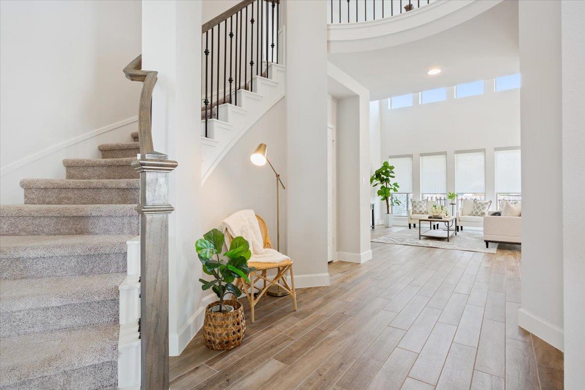 1001 Rabbit Brush RD
