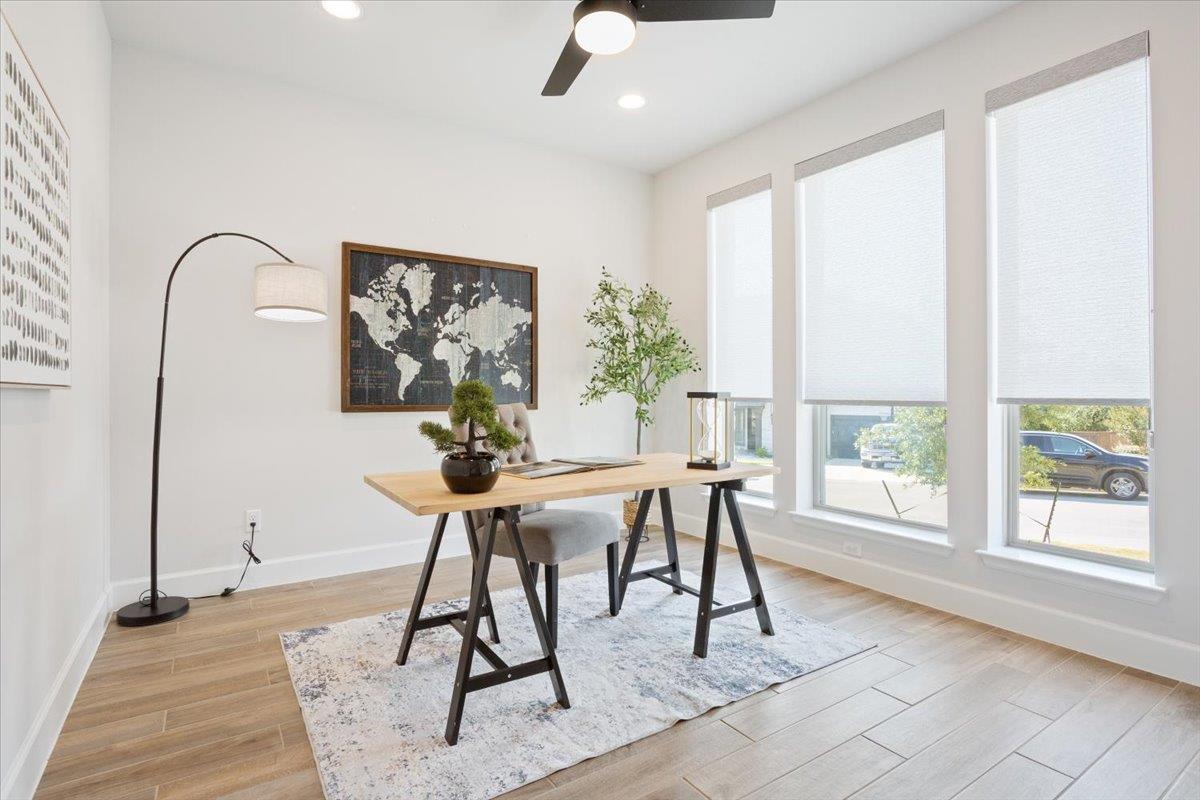 1001 Rabbit Brush RD