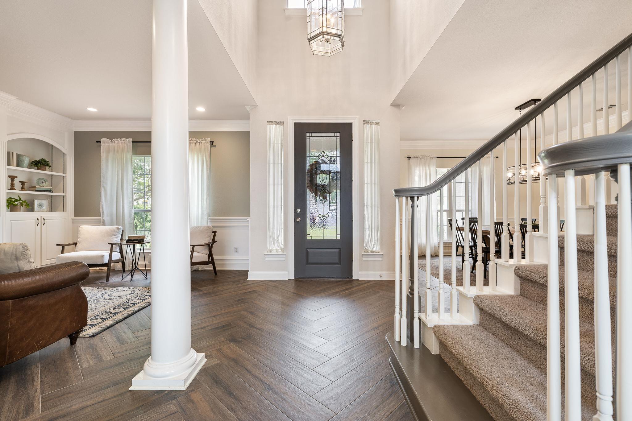 2263 Hamlet CIR