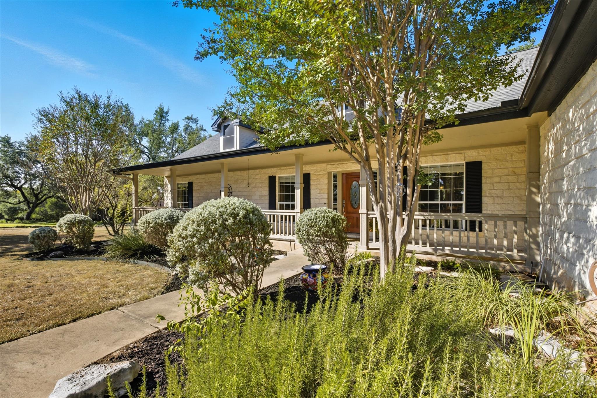 405 Allen CIR