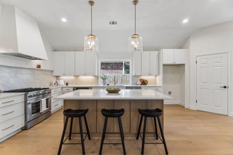 Tiny photo for 11205 Readvill LN, Austin, TX 78739 (MLS # 9539218)
