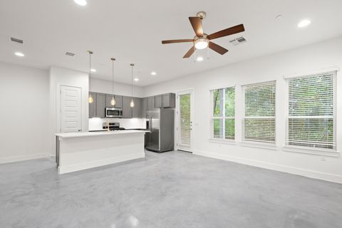 Tiny photo for 8922 Menchaca RD #701, Austin, TX 78748 (MLS # 1082102)