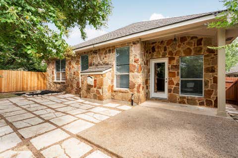 Tiny photo for 2904 Centennial Olympic PARK, Austin, TX 78732 (MLS # 2405582)