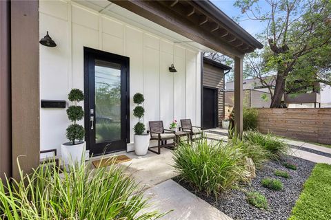 1718 Valeria ST Austin TX 78704