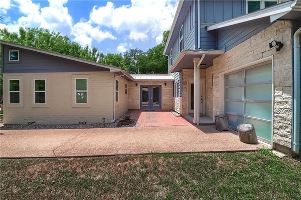 900 CAPITOL CT, AUSTIN, TX 78756 - Image 1c1ee28762eba4e2d90d478b1e3bf31c/921886709
