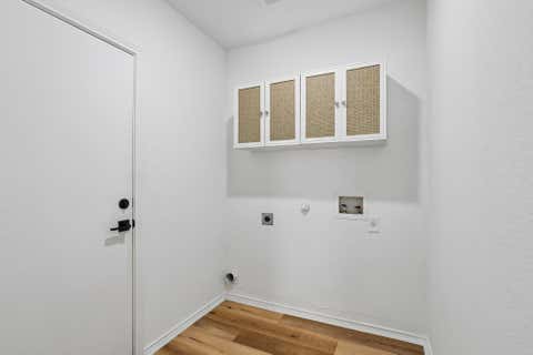 Tiny photo for 4504 Lyra CIR, Austin, TX 78744 (MLS # 4255398)