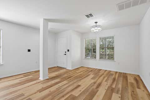 Tiny photo for 4504 Lyra CIR, Austin, TX 78744 (MLS # 4255398)
