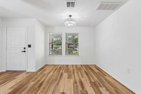 Tiny photo for 4504 Lyra CIR, Austin, TX 78744 (MLS # 4255398)