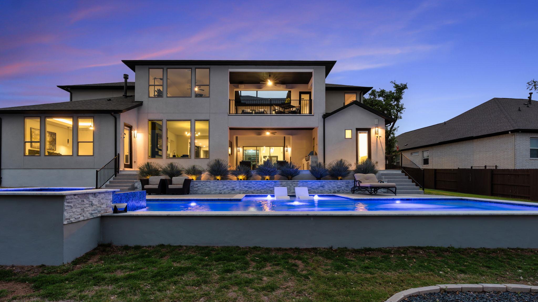 546 Bridge Water LOOP