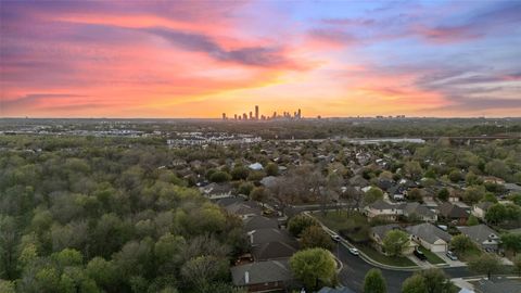 7000 Bay City BND Austin TX 78725