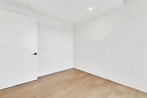 Tiny photo for 70 Rainey ST #2107, Austin, TX 78701 (MLS # 8370780)