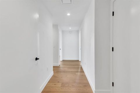 Tiny photo for 70 Rainey ST #2107, Austin, TX 78701 (MLS # 8370780)