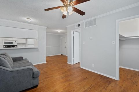 Photo of 4103 Speedway #105, Austin, TX 78751 (MLS # 5684962)