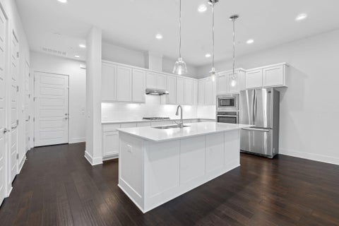 Photo of 4211 Berkman DR, Austin, TX 78723 (MLS # 7329067)
