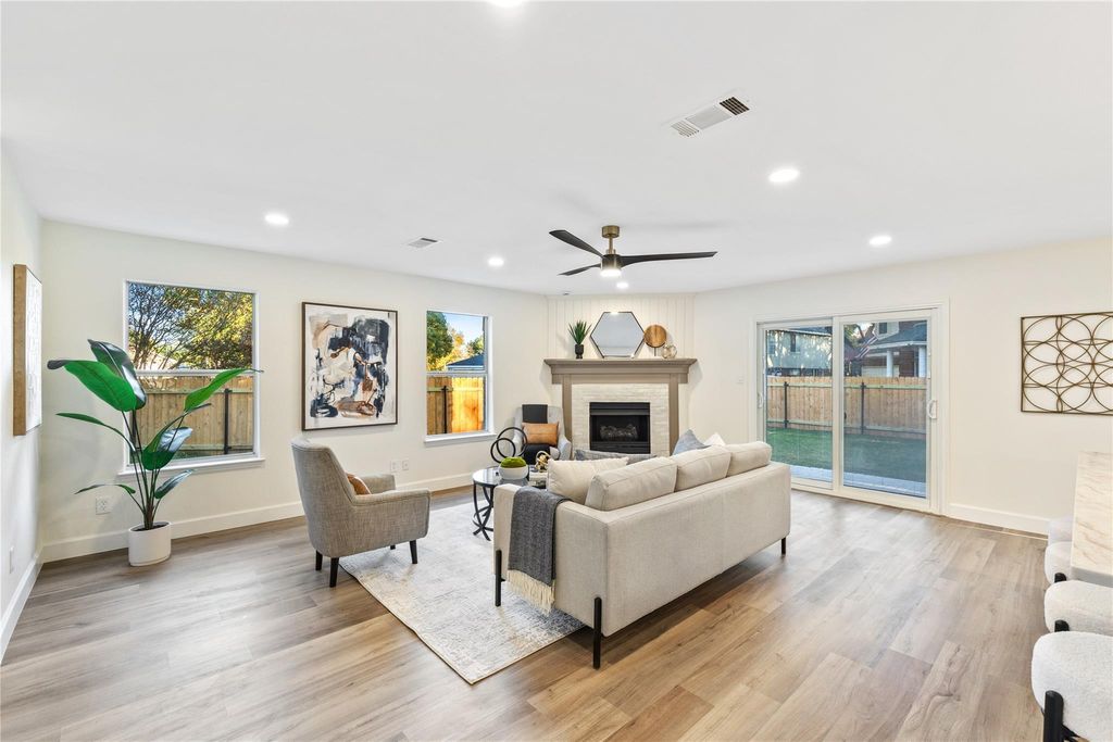 Photo of 2419 Willow WAY, Round Rock, TX 78664 (MLS # 1892484)