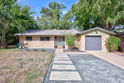 Tiny photo for 2704 Nottingham LN, Austin, TX 78704 (MLS # 4824071)