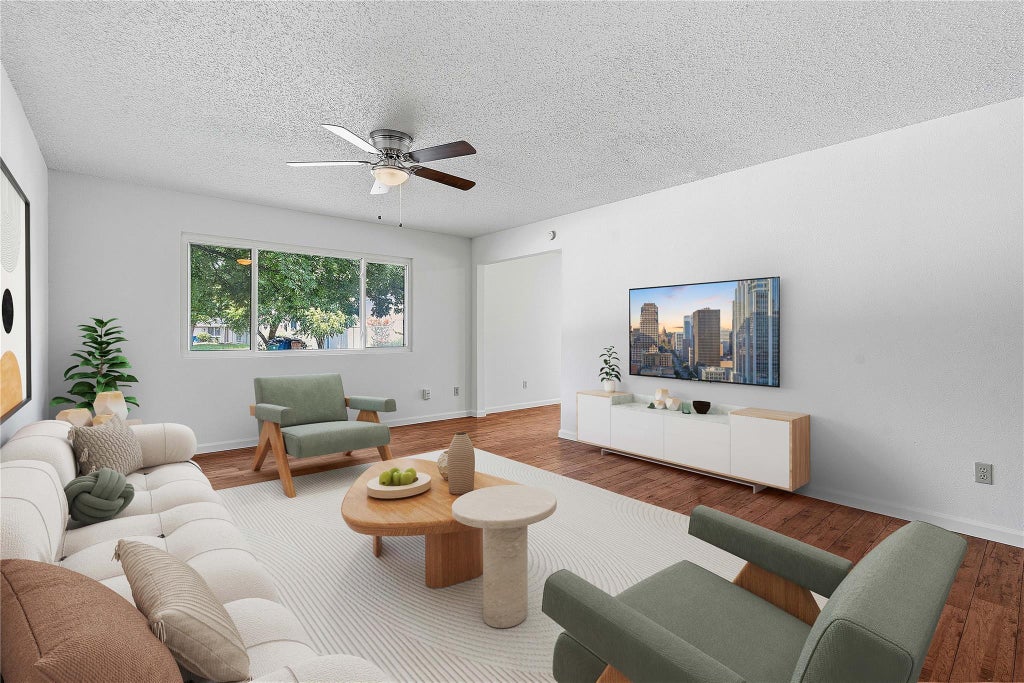 Photo of 6205 Shadow BND, Austin, TX 78745 (MLS # 6229862)