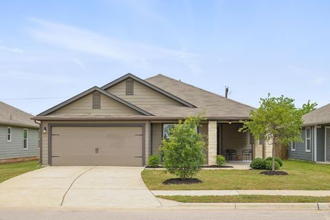 1000 Comal RUN Hutto TX 78634