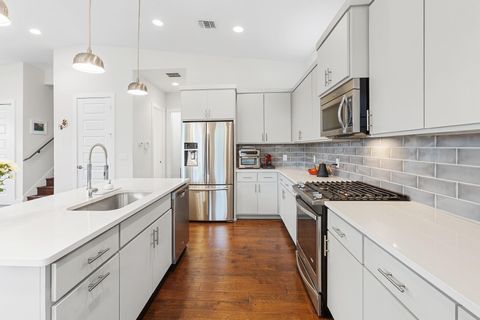 Tiny photo for 3101 Sunnylawn CIR #B, Austin, TX 78723 (MLS # 6086857)