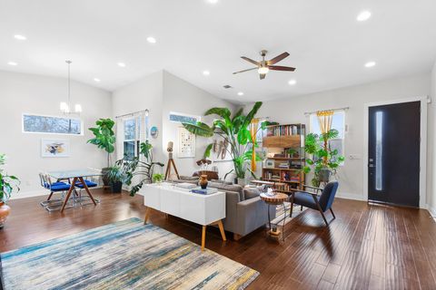 Tiny photo for 3101 Sunnylawn CIR #B, Austin, TX 78723 (MLS # 6086857)