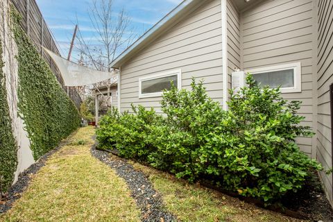 Tiny photo for 3101 Sunnylawn CIR #B, Austin, TX 78723 (MLS # 6086857)