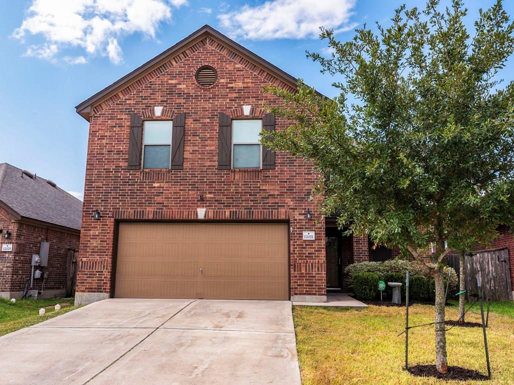 Photo 1 of 35 — 12021 Oaklynn CT, Manor, TX 78653