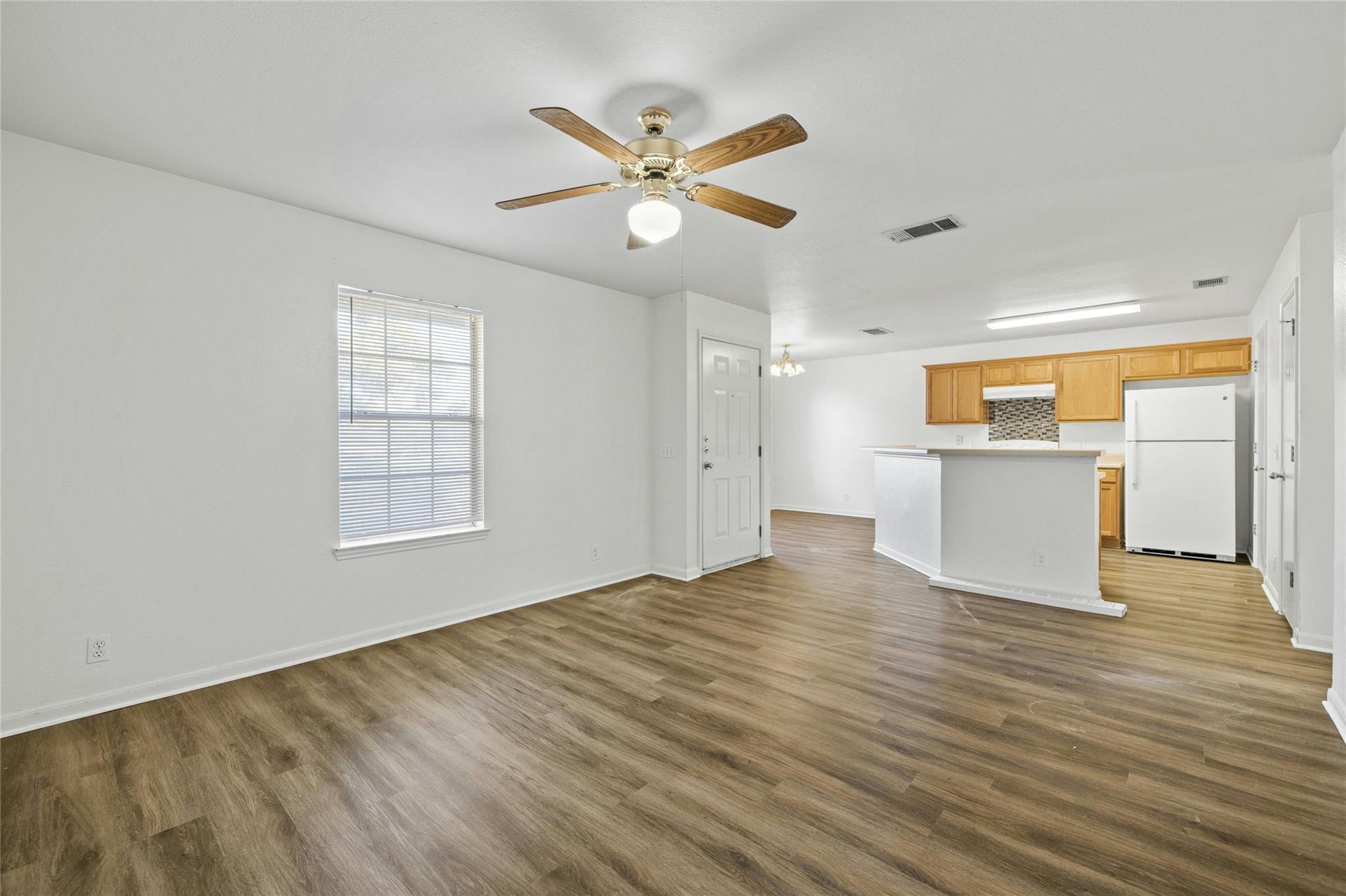 3201 El Salido PKWY Bldg E