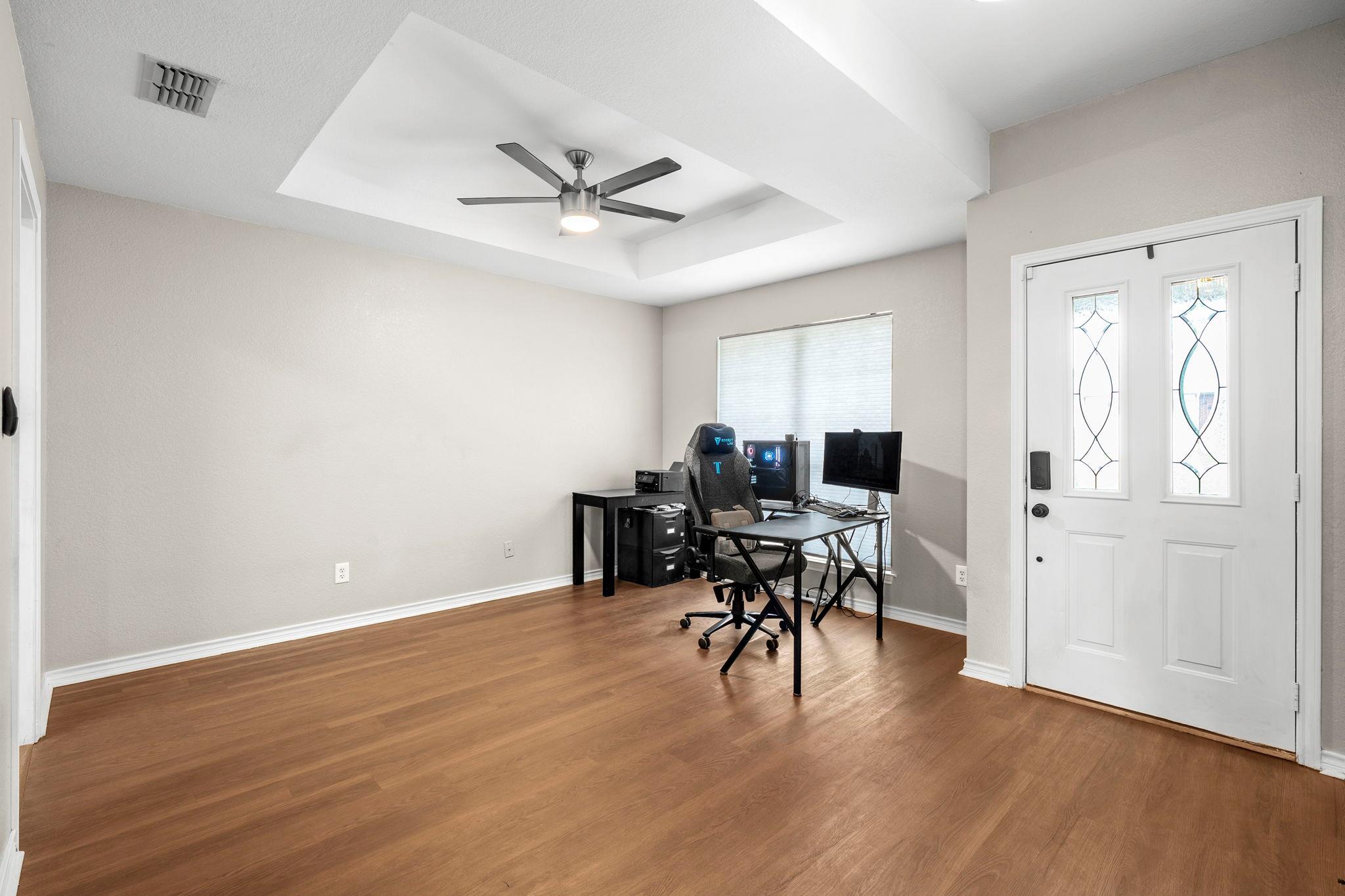 2808 Kneese DR