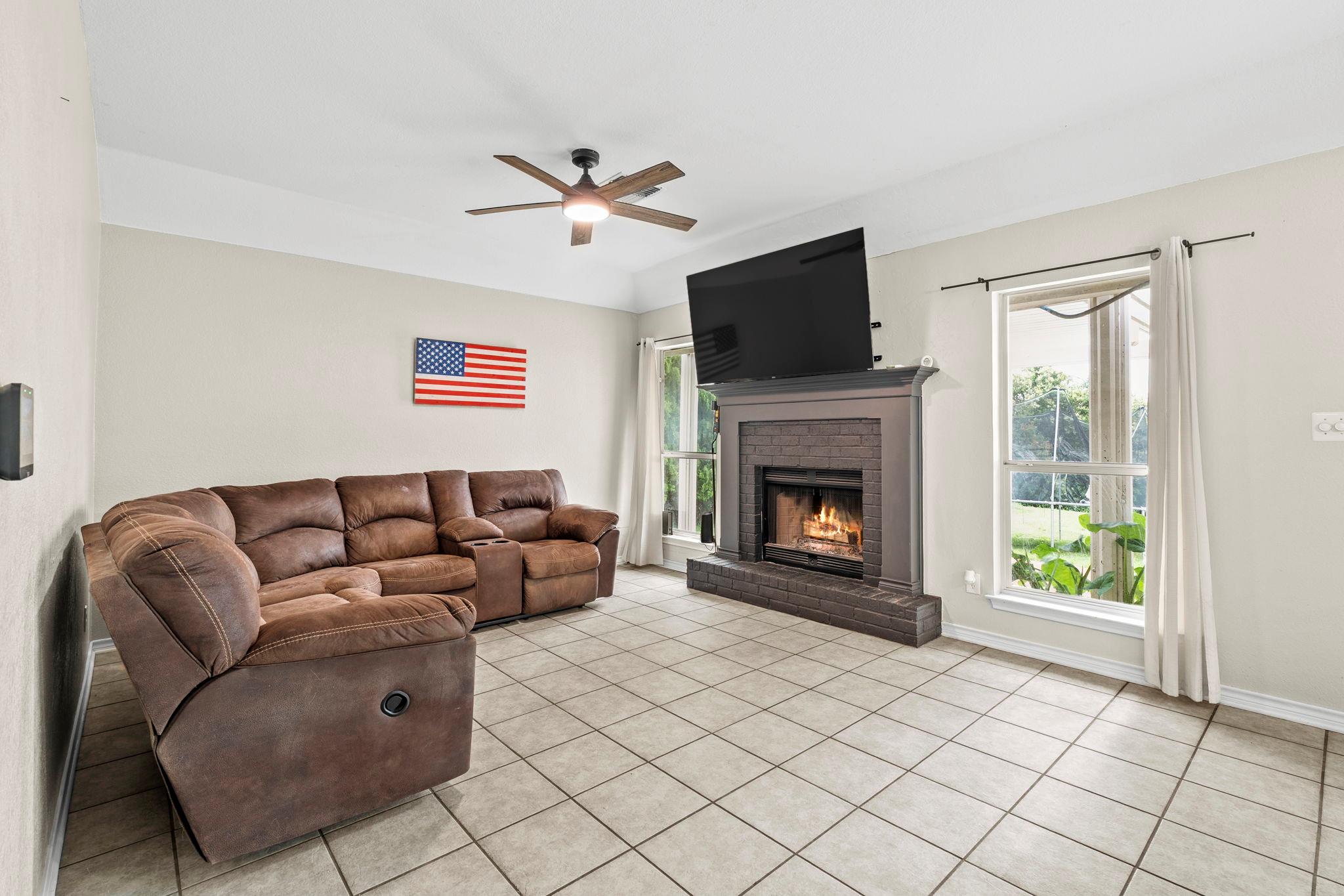 2808 Kneese DR