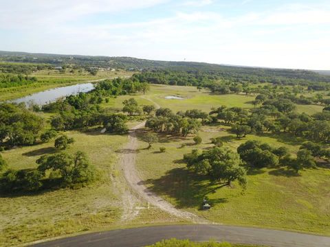 317 River Cliff PL Spring Branch TX 78070