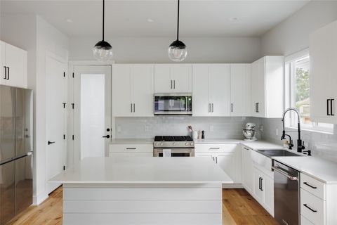Tiny photo for 1401 Holly ST #A, Austin, TX 78702 (MLS # 5724556)