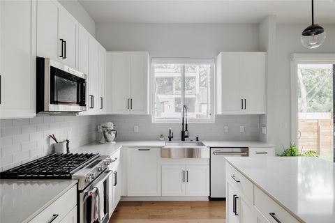 Tiny photo for 1401 Holly ST #A, Austin, TX 78702 (MLS # 5724556)