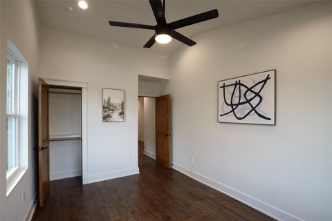 Tiny photo for 2515 Gonzales ST, Austin, TX 78702 (MLS # 7455767)