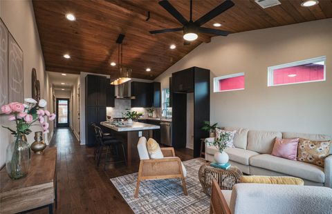 Tiny photo for 2515 Gonzales ST, Austin, TX 78702 (MLS # 7455767)