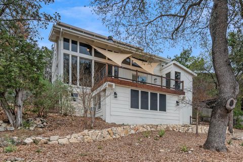 Photo of 20904 Roundup TRL, Lago Vista, TX 78645 (MLS # 8313567)