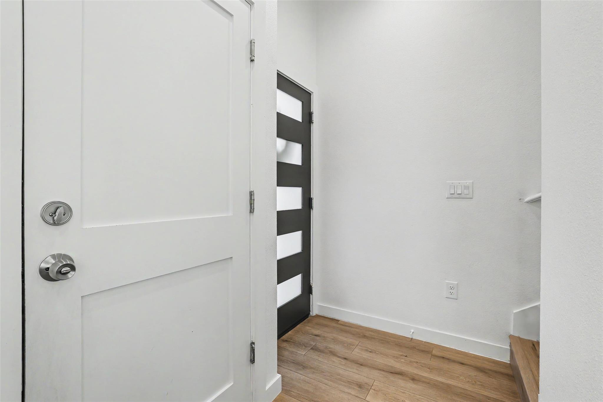 10903 Elm ST
