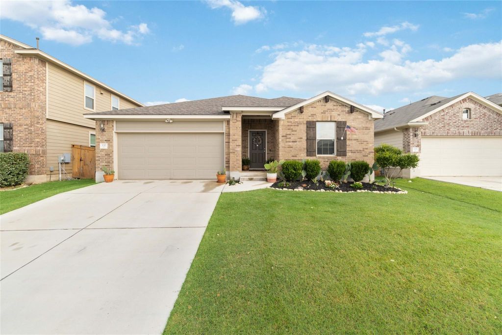 Photo of 132 Sage Meadows DR, San Marcos, TX 78666 (MLS # 2087167)