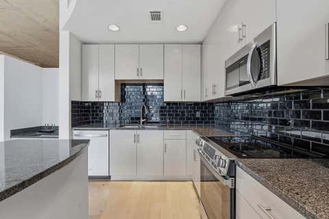 Tiny photo for 360 Nueces ST #1303, Austin, TX 78701 (MLS # 7891460)
