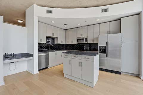 Tiny photo for 360 Nueces ST #1303, Austin, TX 78701 (MLS # 7891460)