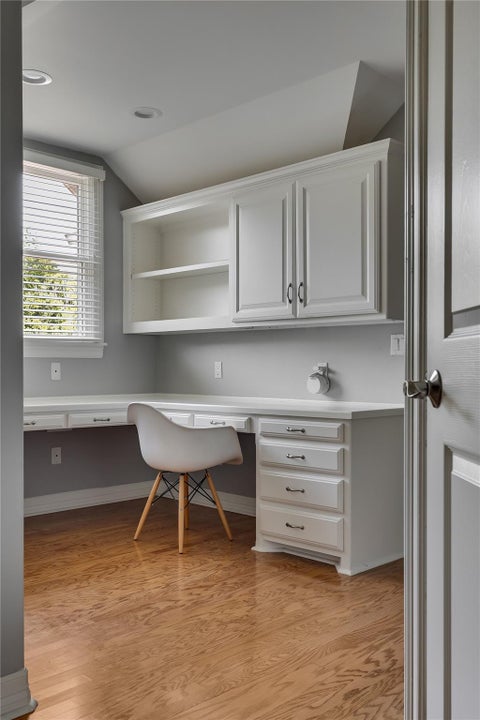 Tiny photo for 109 Wood TRL, West Lake Hills, TX 78746 (MLS # 7637402)