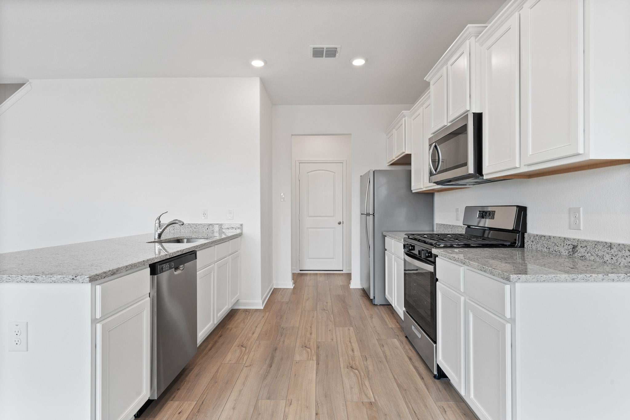 409 Silent Meadow RUN