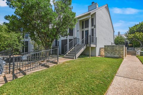 Photo of 169 World Of Tennis SQ #169, Lakeway, TX 78738 (MLS # 2578567)