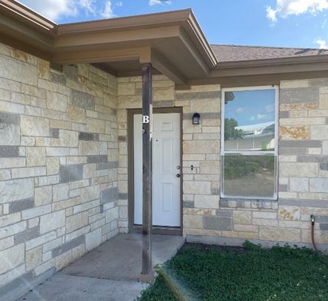 Photo of 1375 Loop 332 ST #B, Liberty Hill, TX 78642 (MLS # 3875781) Photo of 1375 Loop 332 ST #B, Liberty Hill, TX 78642 (MLS # 3875781)
