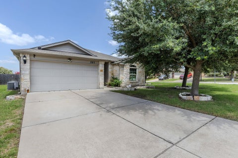 Photo of 327 Comal RUN, Hutto, TX 78634 (MLS # 4223535)