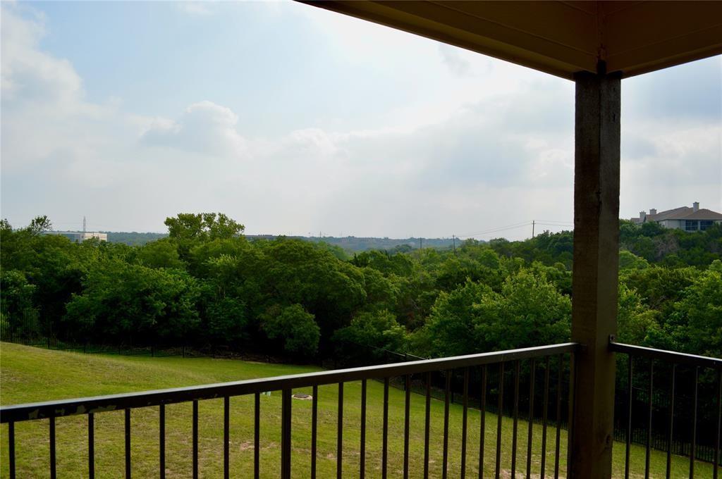 2320 Gracy Farms LN 1414