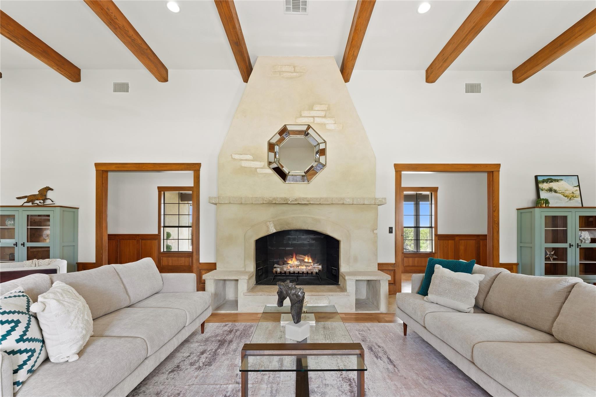 424 Hidden Creek DR