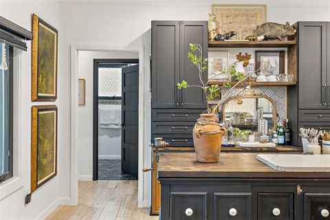 400 Lange RD Wimberley TX 78676