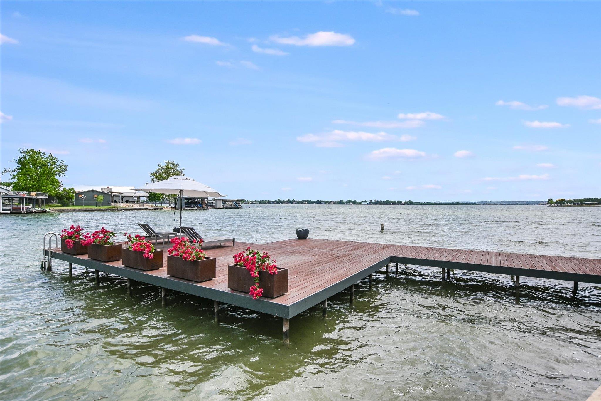 219 Lakeview